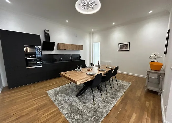 3 Lenoir Grand T3 Luxueux Au Centre-ville 4 Pers Apartment